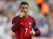 开云网页版-寒门屠龙记，2026世界杯H组，哥斯达黎加铁蹄碾碎三狮，苏亚雷斯与门神共铸史诗